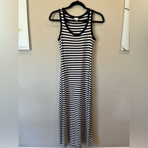 A New Day, Striped Black/White, Small